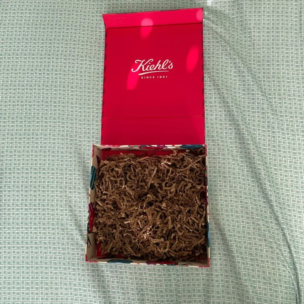 Kiehl's empty gift box - NEW high quality